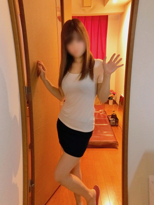 池袋メンズエステ「アロマBK」のマッサージ嬢