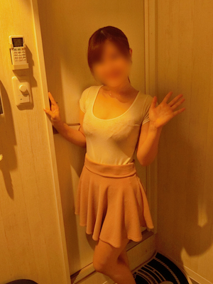 新橋・メンズエステ「アロマエイト」のマッサージ嬢