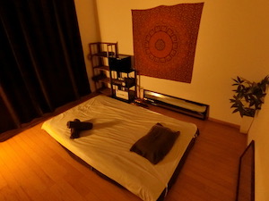 小伝馬町・メンズエステ「ベリーズスパ」の施術ルーム