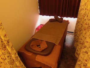 練馬/チャイエス「アロマ・フラワー」のマッサージルーム