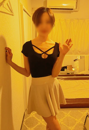 高田馬場メンズエステ「チックプレミアム」のマッサージ嬢