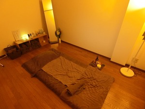 草加・メンズエステ「ゼフィーナ」の施術ルーム