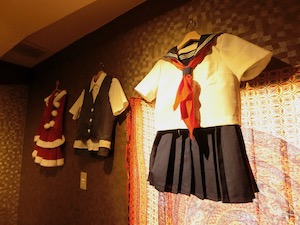 池袋・チャイエス「アワ国党」のコスプレ