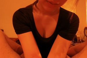 池袋メンズエステ「アロマBK」の鼠蹊部マッサージ