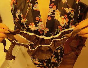 渋谷・メンズエステ「星の指輪」の紙パンツ