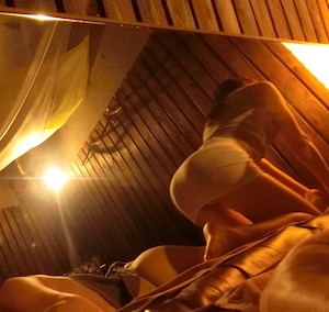 上野・メンズエステ「アルティメットスパ 上野・御徒町店」の鏡