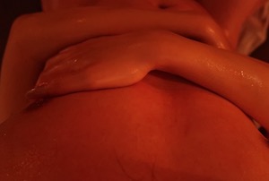 高田馬場メンズエステ「チックプレミアム」の密着マッサージ