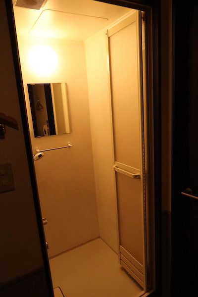 新橋メンズエステ「アルティメットスパ新橋店」のシャワールーム