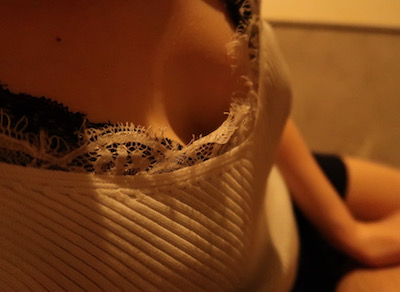 新橋メンズエステ「アルティメットスパ新橋店」の密着マッサージ