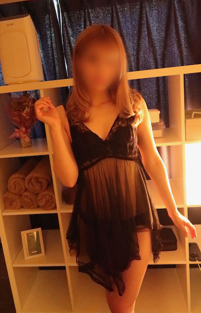 人形町メンズエステ「NIZI SPA ニジスパ」のコスチューム