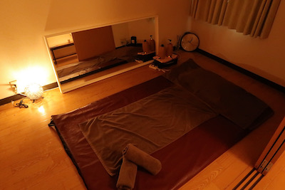 船橋メンズエステ「アロマエスポワール」のマッサージルーム