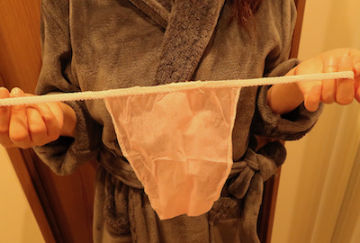 池袋メンズエステ「昭和倶楽部」の紙パンツ