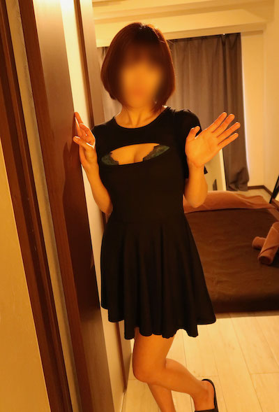 池袋メンズエステ「アロマBK」のマッサージ嬢