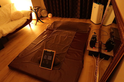 本八幡メンズエステ「Aroma Fabulous アロマファビュラス」のマッサージルーム