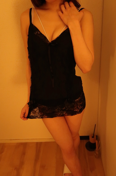 本八幡メンズエステ「Aroma Fabulous アロマファビュラス」の衣装チェンジ