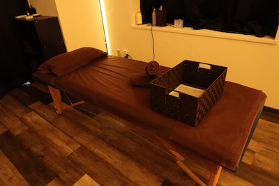 日暮里・鶯谷・高田馬場メンズエステ「HOMURA〜ほむら〜」のマッサージルーム