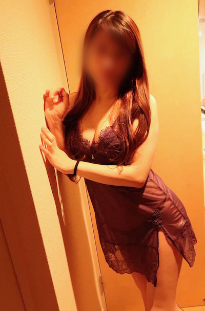 日本橋メンズエステ「ブルジュアル東京」の衣装チェンジ