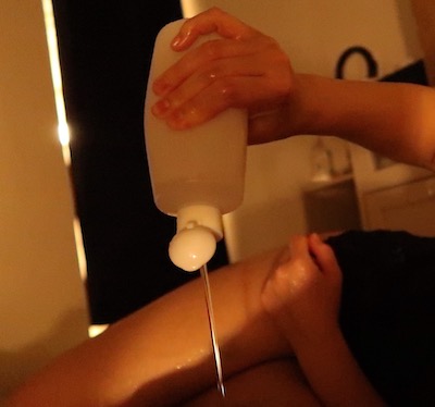 武蔵小杉・メンズエステ「ROYCE～ロイス」のオイルドバドバマッサージ