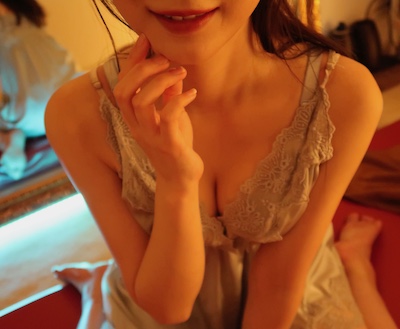 本八幡・メンズエステ「アロマエアリー」の巨乳セラピスト