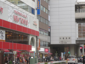 01 チャイエスのある日暮里駅