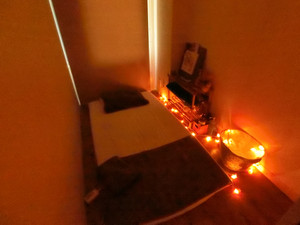 06cimg0904 上野・チャイエス「リュクスアロマ」のマッサージルーム