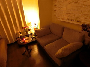 銀座・メンズエステ「ブラックパリサ銀座」の待合室