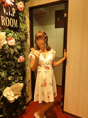 秋葉原メンズエステ「アロマライフ」のマッサージ嬢