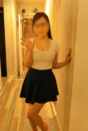 赤坂メンズエステ「アロマエイト赤坂」のマッサージ嬢