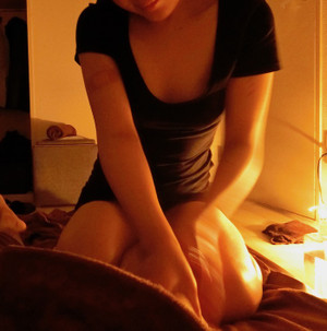 千葉／柏・メンズエステ「柏ラウンジ」のマッサージ風景