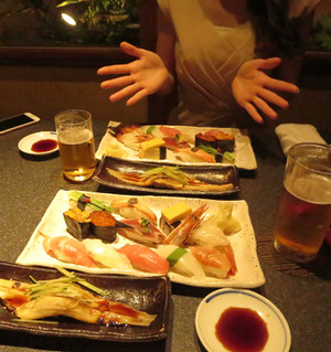 銀座・メンズエステ「ブラックパリサ銀座」のマッサージ嬢と食事デート