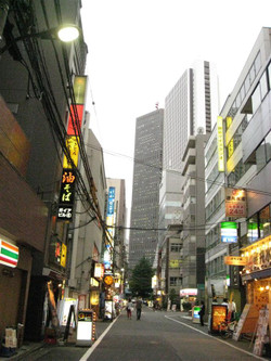 メンズエステ激戦区の西新宿