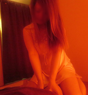 西新宿アジアンエステのマッサージ風景